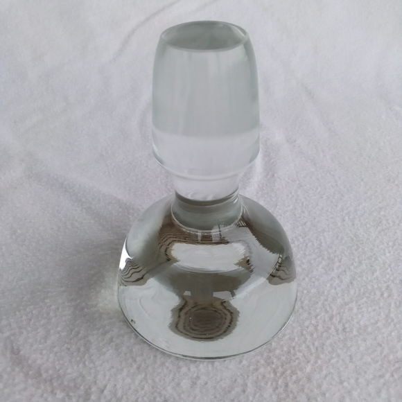 Clear Glass Alcohol Decanter - Picture 5 of 8